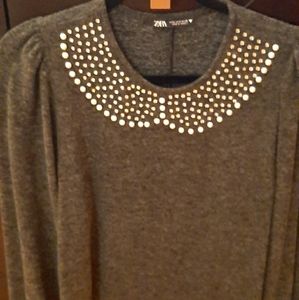Long sleeve knit